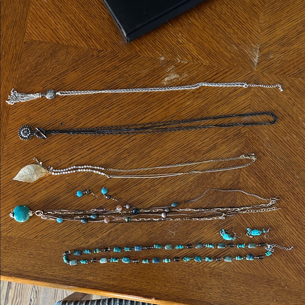Lot of 5 Necklaces and 2 earring sets